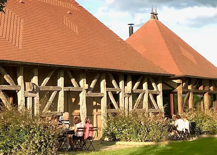 Vakantiehuis Au Calme Pour 4 Pers. Avec Jardin A Montbeugny - Fr-1-489-597 Montbeugny