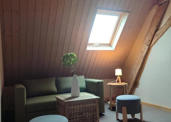 Au Calme Pour 4 Pers. Avec Jardin A Montbeugny - Fr-1-489-597 Montbeugny